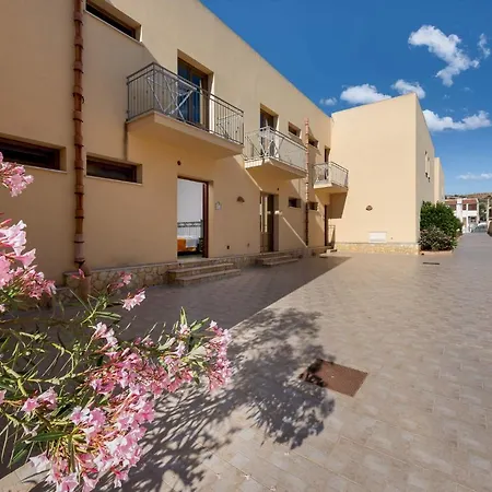 Casa Paradise Piano Terra 2 *